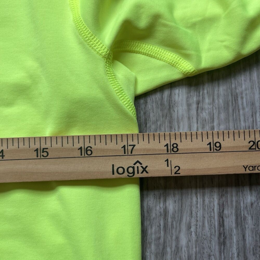 Nike Womens XL Pro Warm Dri-FIT 1/2 Zip Neon Yellow Training Pullover Base Layer - Picture 7 of 9